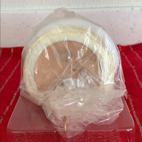 ‘95 Hallmark Happy Holidays Barbie Stocking Hanger - Picture 8 of 16